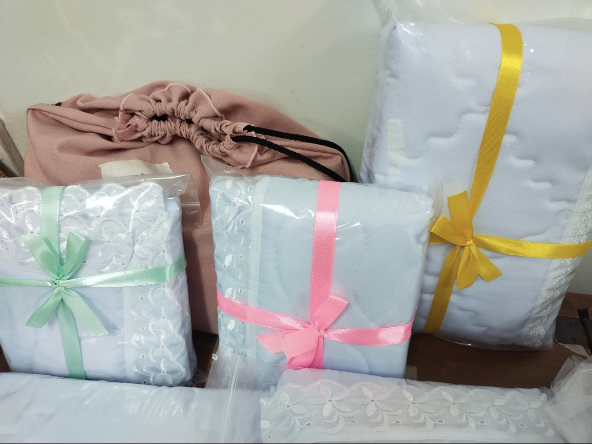 cover image Annourich Shop
